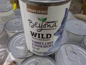 lot 158 image: 2 - 12 pack Cases Beyond Wild Natur...