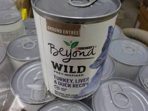 lot 160 image: 2 - 12 pack Cases Beyond Wild Natur...