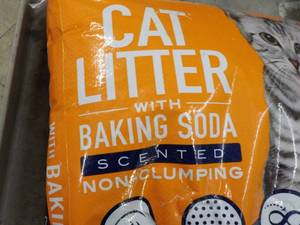 lot 166 image: Cat Litter with Baking Soda...