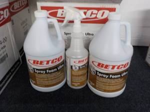 lot 28 image: 2 - 1 Gallon Jugs Betco Spray Foam ...