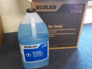 lot 37 image: 1 Gallon Ecolab Bar Dandy Low Foami...