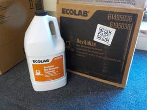 lot 43 image: 1 Gallon Ecolab Revitalize Non Brow...