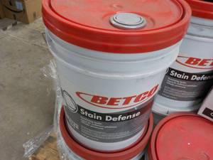 lot 45 image: 5 Gallon Pail Betco Stain Defense P...