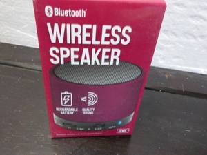 lot 76 image: Bluetooth Wireless Speaker...