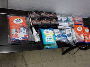lot 91 image: Eyeglass and Glass Cleaning Wipes...