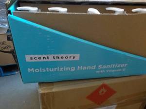 lot 323 image: Case of 25 - 12 oz Bottles Hand San...