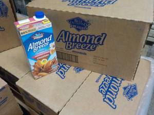 lot 336 image: Case of 12 Almond Breeze Unsweetene...