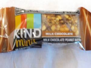 lot 374 image: 75 KIND Minis Milk Chocolate Protei...