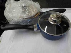 lot 378 image: 2 - 1 12 qt Sauce Pans with Glass ...