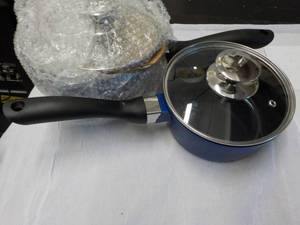lot 381 image: 2 - 1 12 qt Sauce Pans with Glass ...
