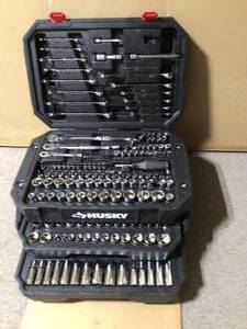 Husky Mechanics Tool Set (290-Piece) Customer Returns See Pictures