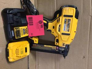 DEWALT 20-Volt MAX XR Lithium-Ion Cordless 18-Gauge Narrow Crown Stapler (Tool-Only)with Bonus 3AH Battery Pack and Charger Customer Returns See Pictures