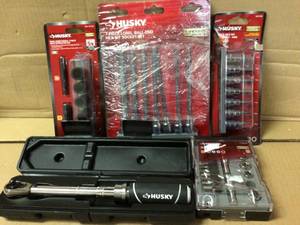MIX LOT OF HUSKY TOOLS Customer Returns See Pictures