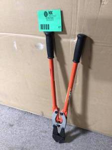 24 IN BOLT CUTTER Customer Returns See Pictures