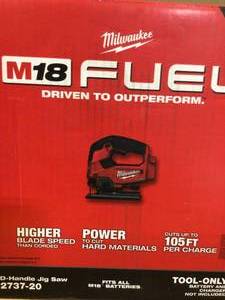 lot 9 image: MILWAUKEE 2737-20 M18 FUEL D-HANDLE JIG SAW BARE TOOL Customer Returns See Pictures