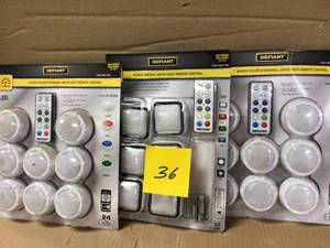 lot 36 image: Defiant 40 Lumens Accent Light Combo with Remote Control Customer Returns See Pictures