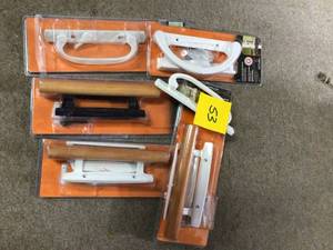 lot 53 image: MIX LOT OF VARIOUS ITEMS Customer Returns See Pictures