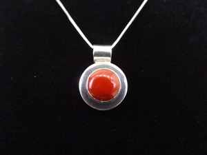 lot 22 image: .925 Sterling Silver Coral Cabochon Pendant Necklace