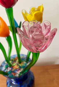 Seven Sensational Glass Flowers in a Vase