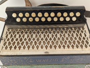 Venezia (Hohner) Accordion