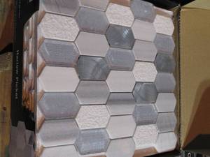 lot 9 image: Harlow Picket 12 in. x 12 in. x 8 mm Textured GlassMetalStone Mesh-Mounted Mosaic Tile (10 sq. ft.)