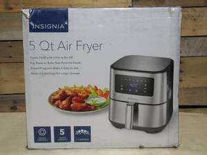 lot 11 image: Insignia - 5-qt. Digital Air Fryer - Stainless Steel