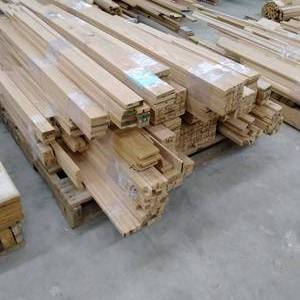 LARGE LOT of Random Red Oak S4S 1000 LF (W5)