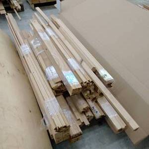 Misc. Red Oak Mouldings (E9)