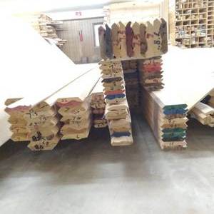 Birch Crown Moulding & Bed Moulding (E23)
