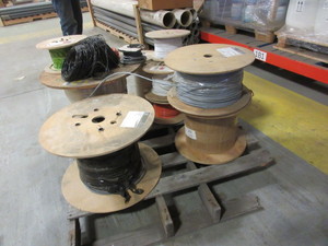 lot 805 image: PALLET OF ASSORTED WIRE