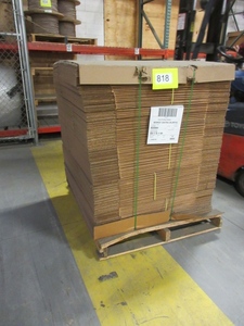 lot 818 image: A PALLET OF NEW CARDBOARD BOXES