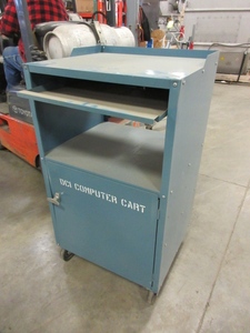 lot 831 image: ROLLING COMPUTER CART