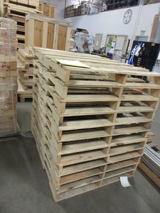 lot 834 image: A STACK OF ISPM STAMPED PALLETS