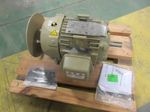 lot 847 image: BRAND NEW 2 HP GE MOTOR