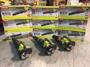 lot 13 image: Lot of Assorted Gas Jet Fan Blower Customer Returns See Pictures