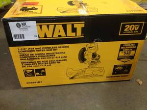 lot 20 image: Dewalt 20-Volt MAX Cordless 7-14 in. Sliding Miter Saw with (1) 20-Volt Battery see pictures