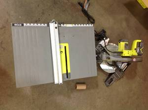 lot 32 image: Lot of used Ryobi Tools customer Returns see pictures