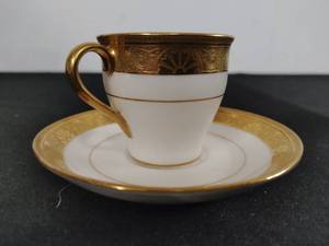 lot 45 image: Tiffany & Co Teacup and Saucer Set