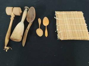 lot 88 image: Collection of Wood Utensils and Six Sushi Mats