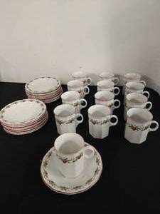 lot 126 image: Porsgrund Hearts and Pines- Teacups and Saucers
