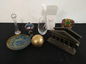 lot 143 image: Collection of Dcor