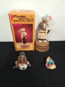 lot 164 image: Collection of Clown Figurines