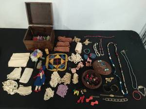 lot 174 image: Wood Box Filled with Jewelry & Sewing Supplies