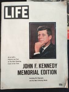 lot 178 image: Collection of Old Newspapers and LIFE Magazines