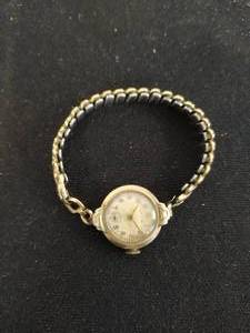 lot 195 image: Antique Wristwatch by Louis