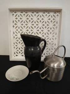 lot 236 image: Collection of Home Decor & More