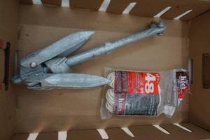 lot 43 image: canoe Anchor