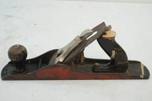 lot 64 image: vintage Stanley jack plane