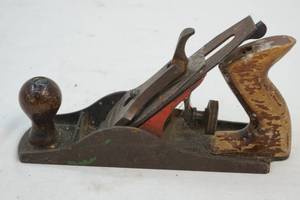 lot 65 image: vintage Craftsman plane