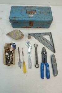 lot 92 image: hardware